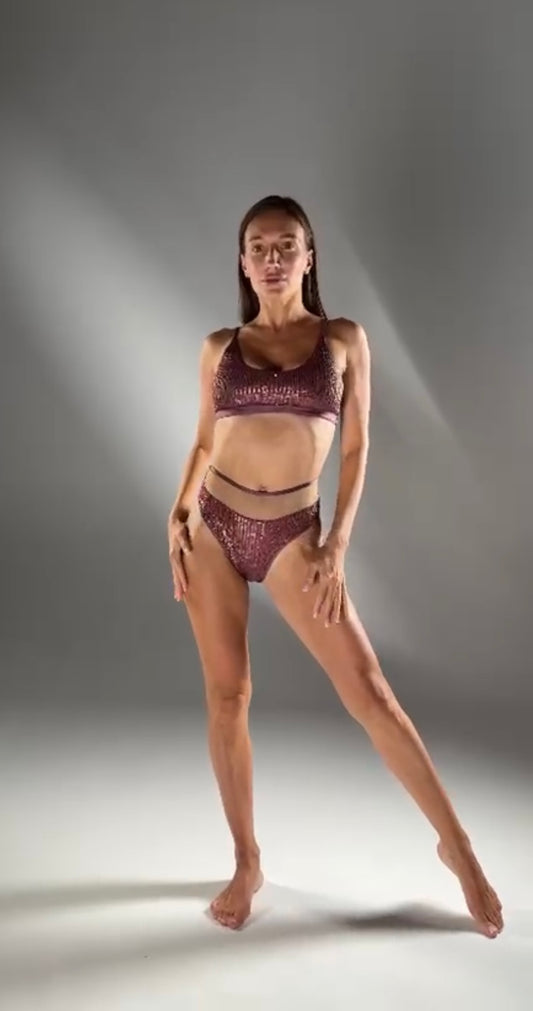 Polerina - Nixa sequin top wine